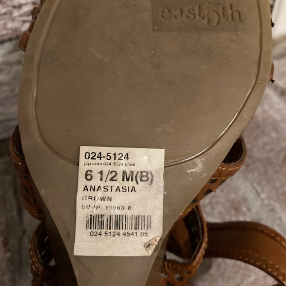 Girls brown wedges - Picture 4 of 4